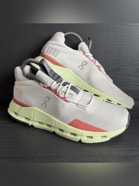 On Cloud Women’s Cloudnova Running Shoes Sz 7.5 Limelight Eclipse 26.98489 GUC